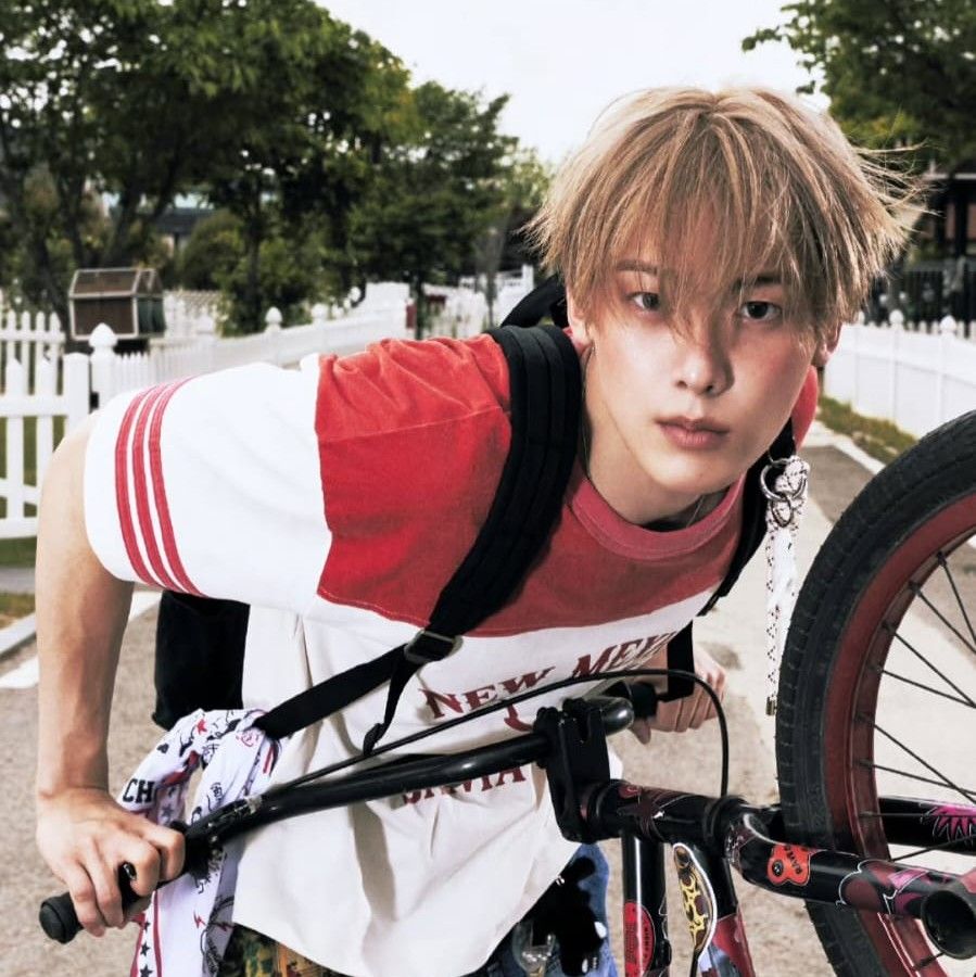 Behind-the-scenes cut of Sanha (ASTRO)