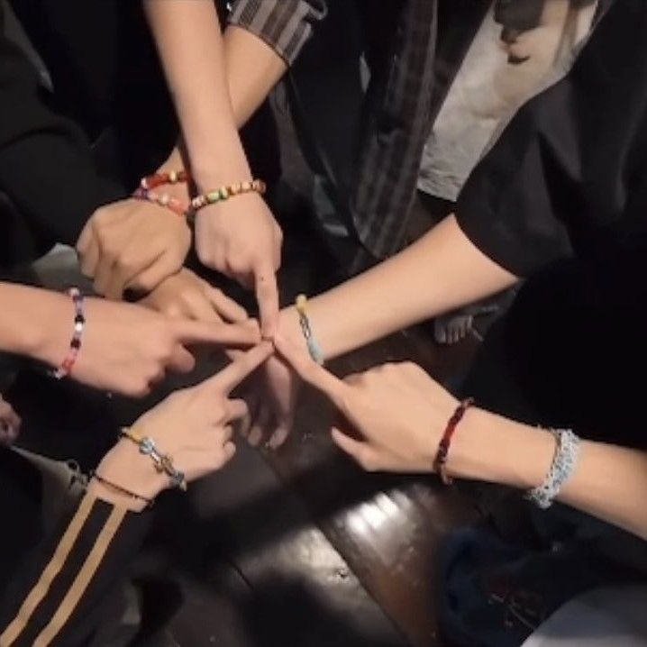 Behind-the-scenes cut of NexT1DE