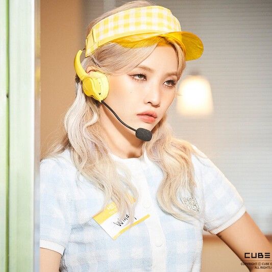 ソヨン (i-dle)の舞台裏ショット