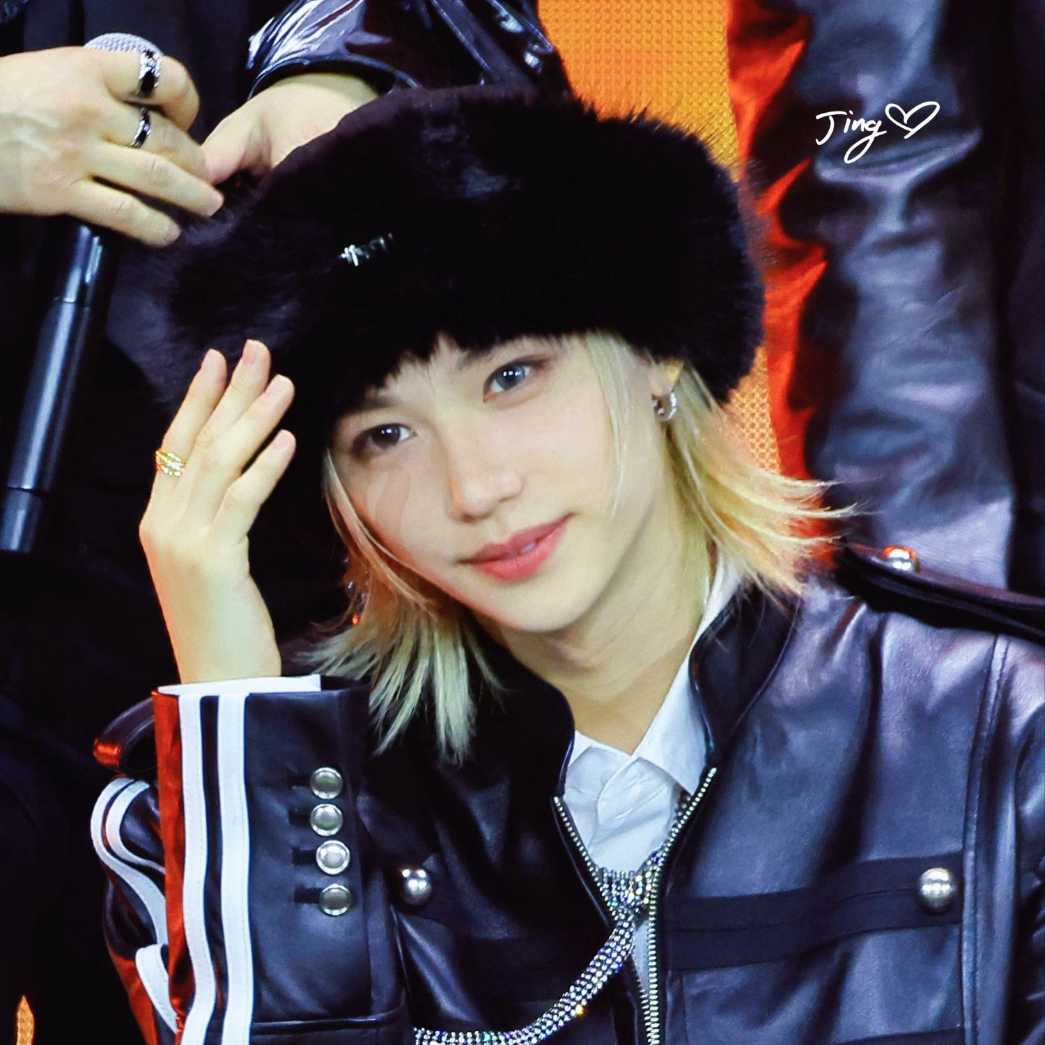 Foto aktivitas terbaru Felix (Stray Kids)