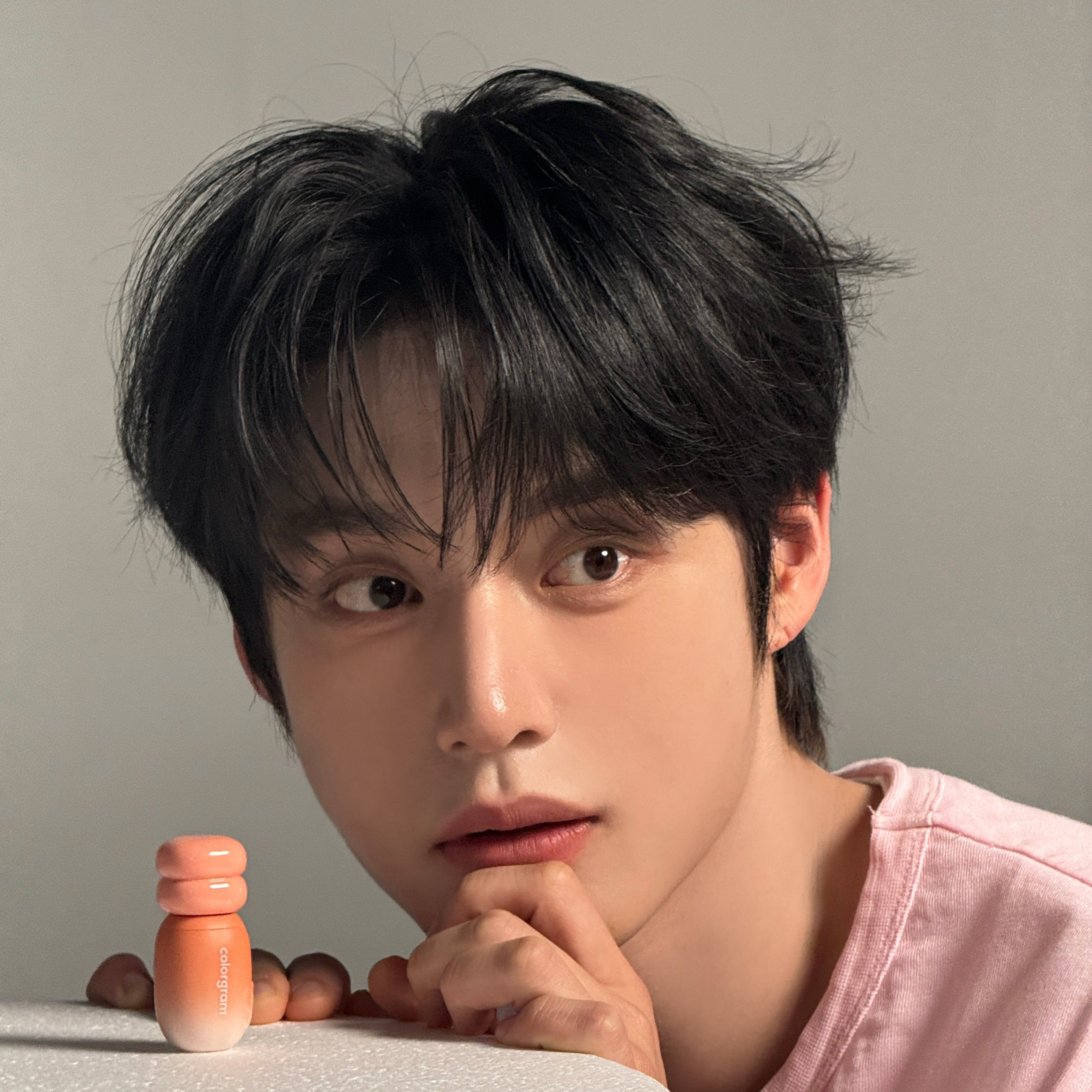 Recent activity shot of Kim Jiwoong (ZEROBASEONE)