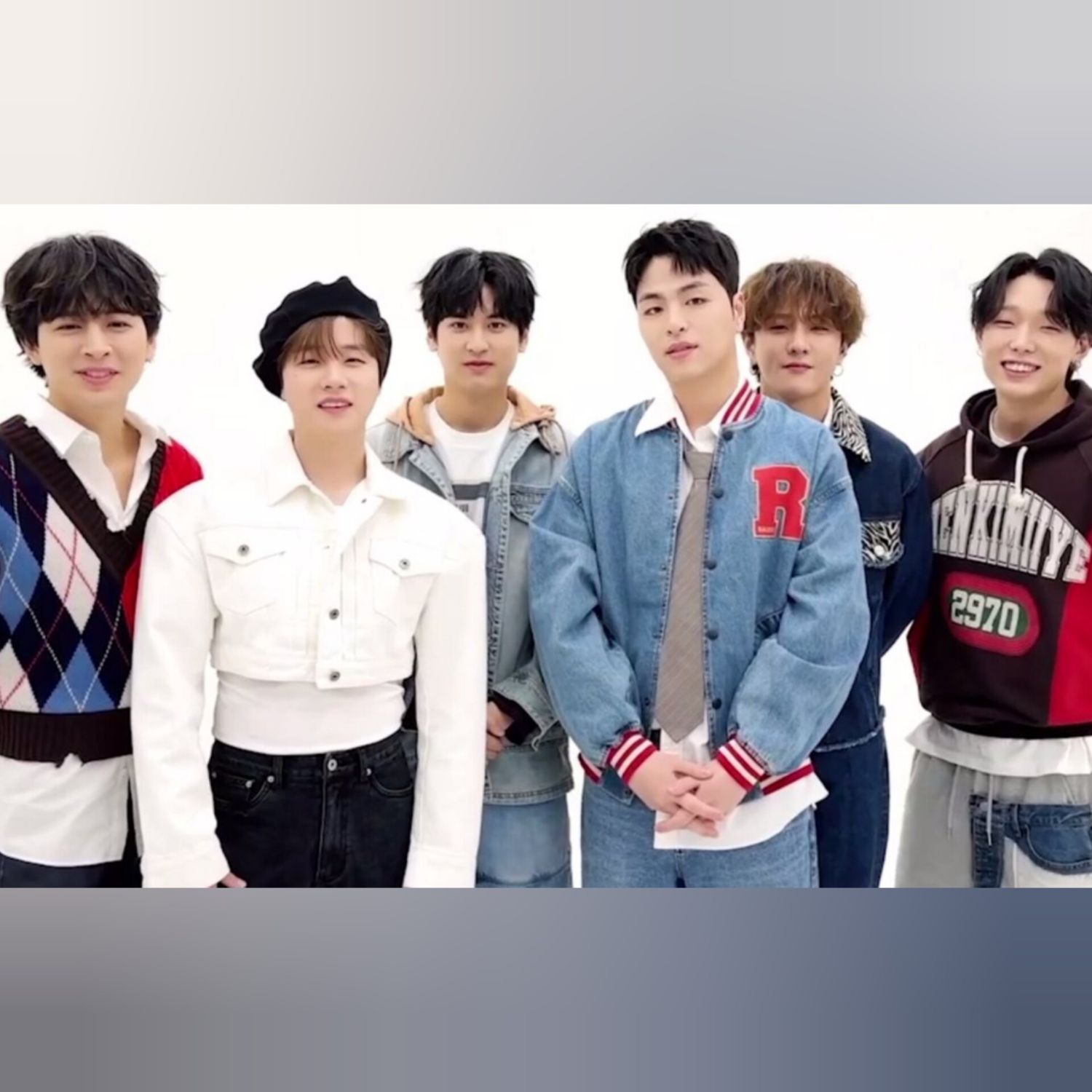 Latest photo of iKON