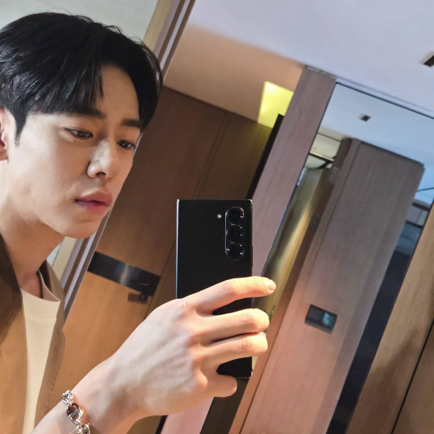 A moment captured by Daehyun (B.A.P)'s fan