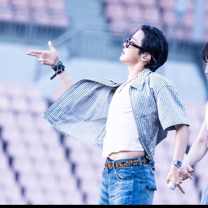 제이홉 (방탄소년단)의 비하인드 컷