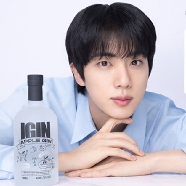 Jin (防彈少年團)的最新活動照片
