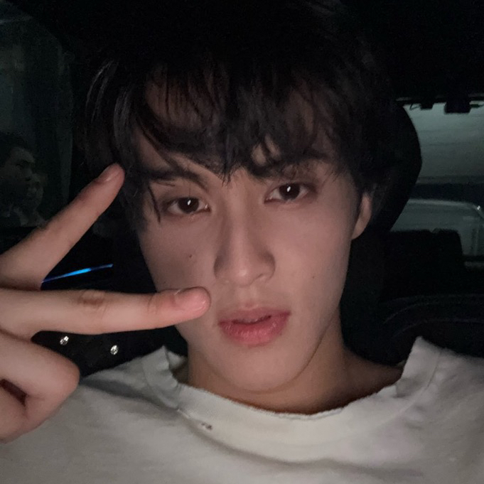 Latest photo of Mark (NCT 127, NCT DREAM)