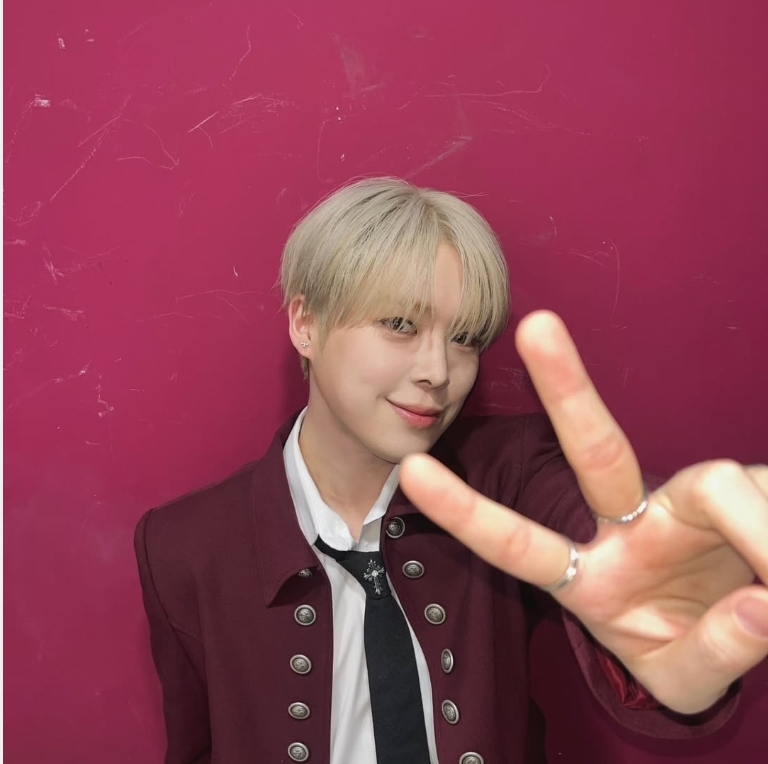 Latest photo of Yeonho (VERIVERY)