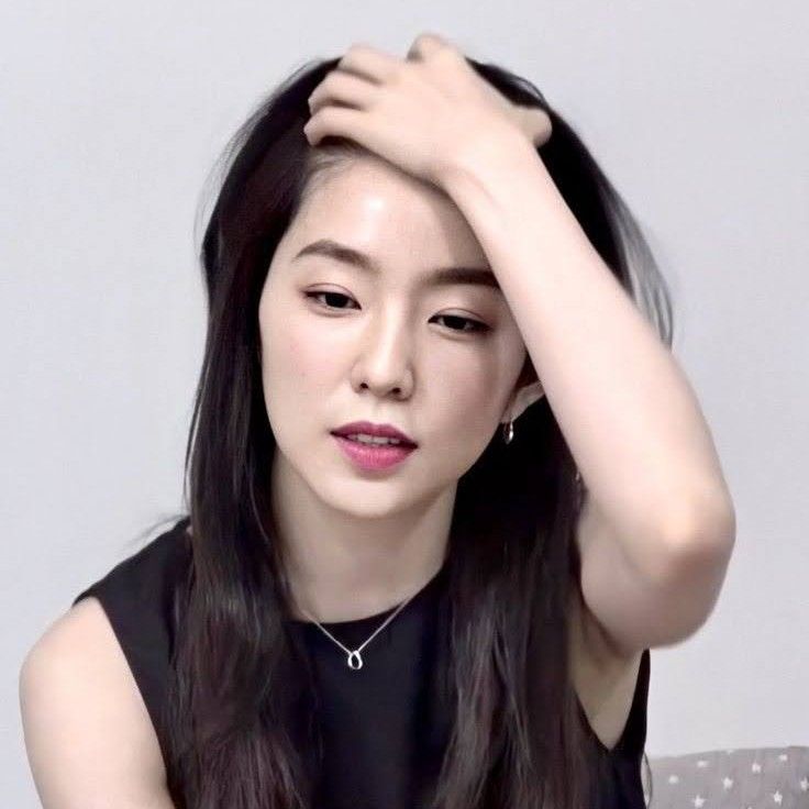 Recent activity shot of Irene (Red Velvet)