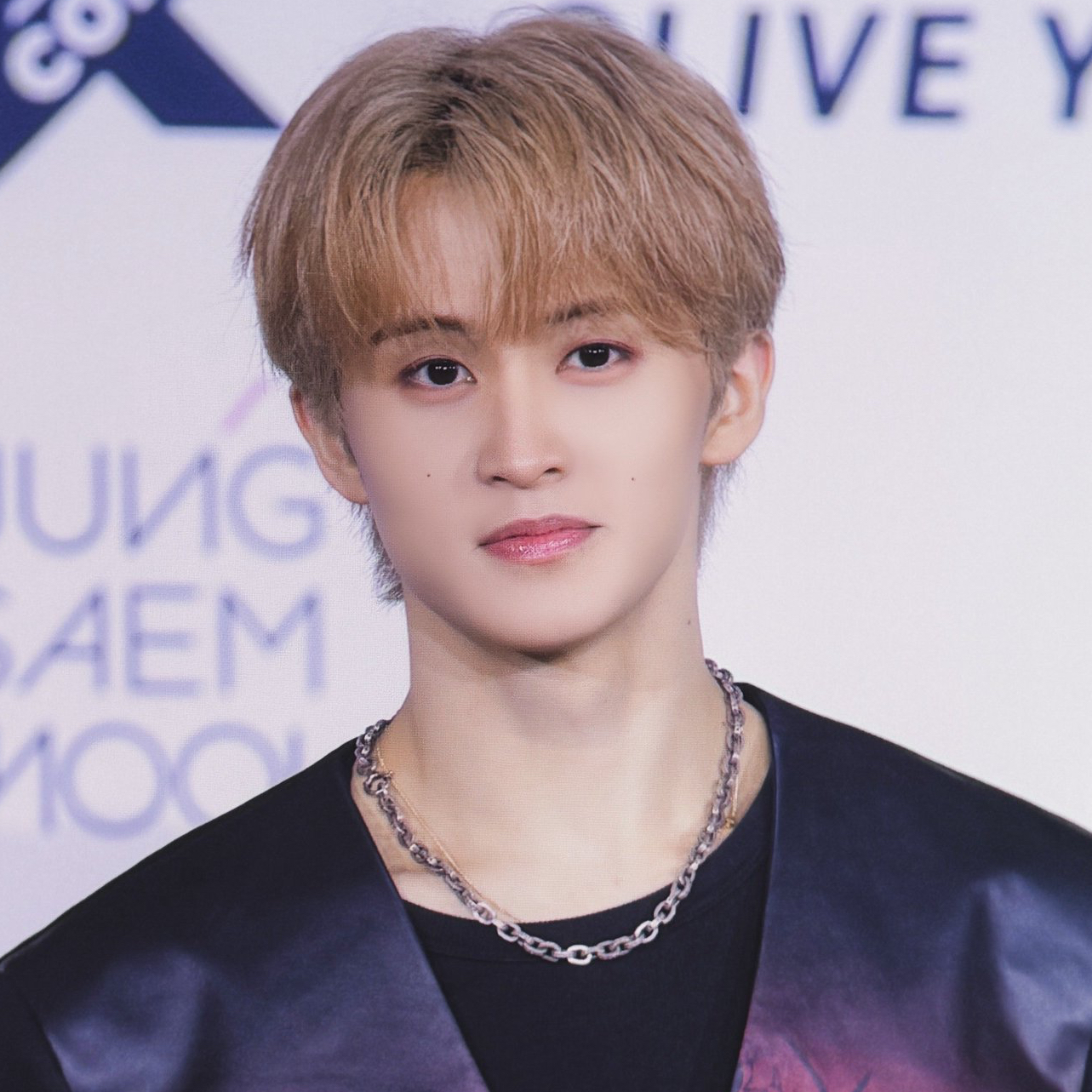 マーク (NCT 127, NCT DREAM)の舞台裏ショット