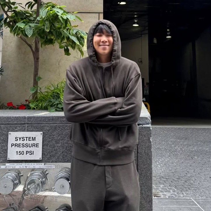 Behind-the-scenes cut of RM (BTS)