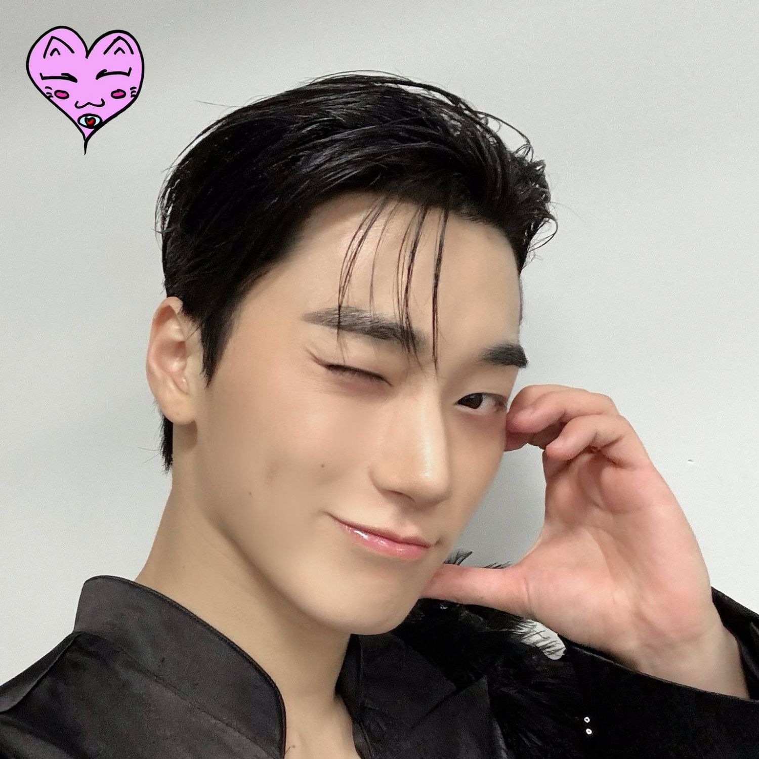 에이티즈의 비하인드 컷