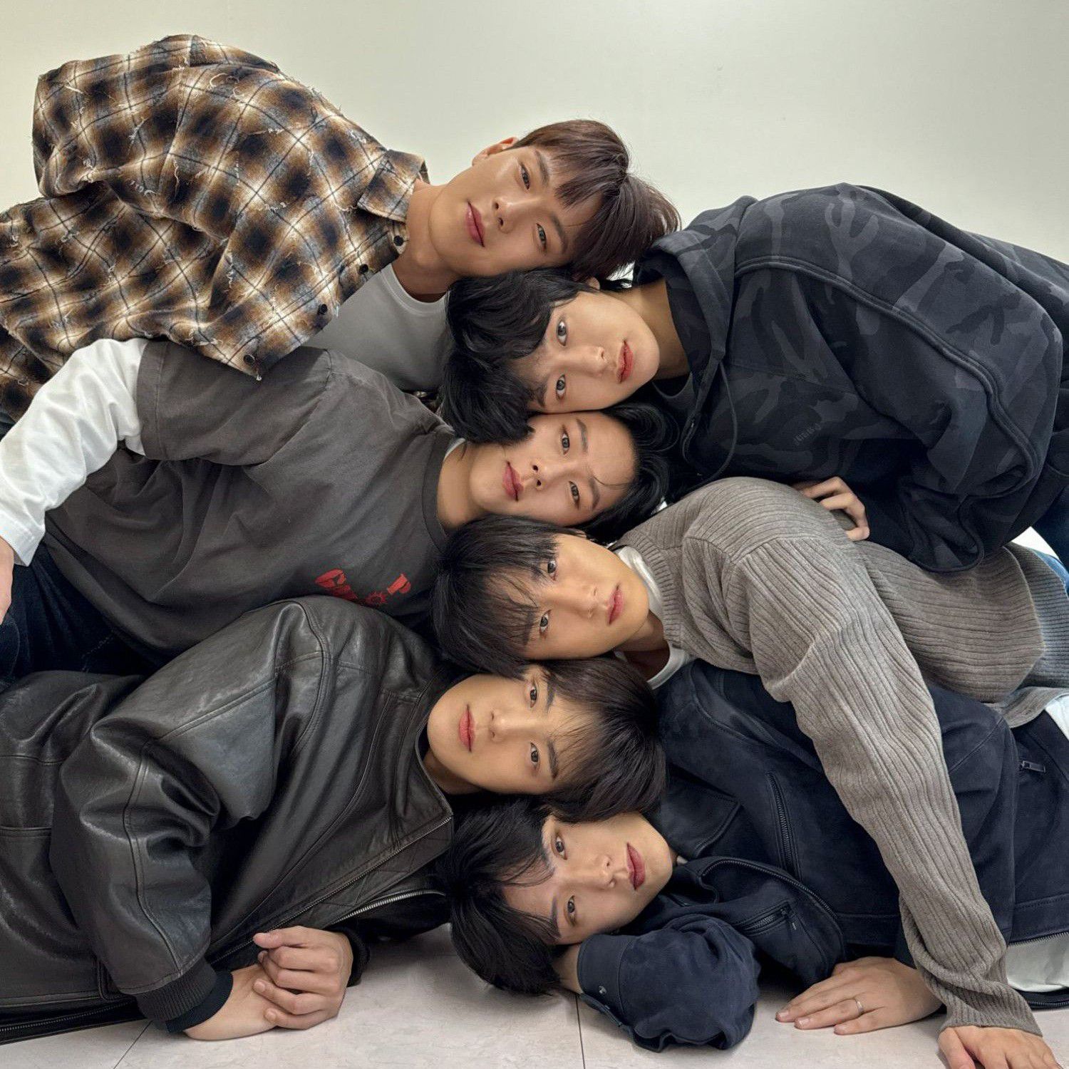 Foto terbaru MONSTA X