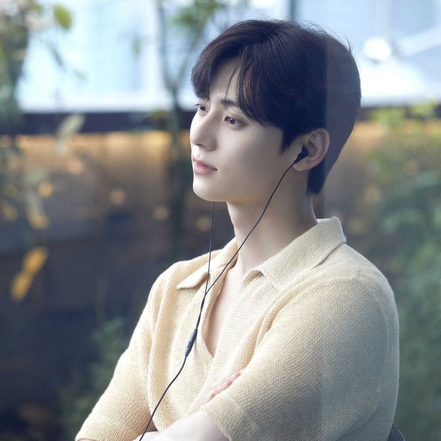 Recent activity shot of Hwang Minhyun