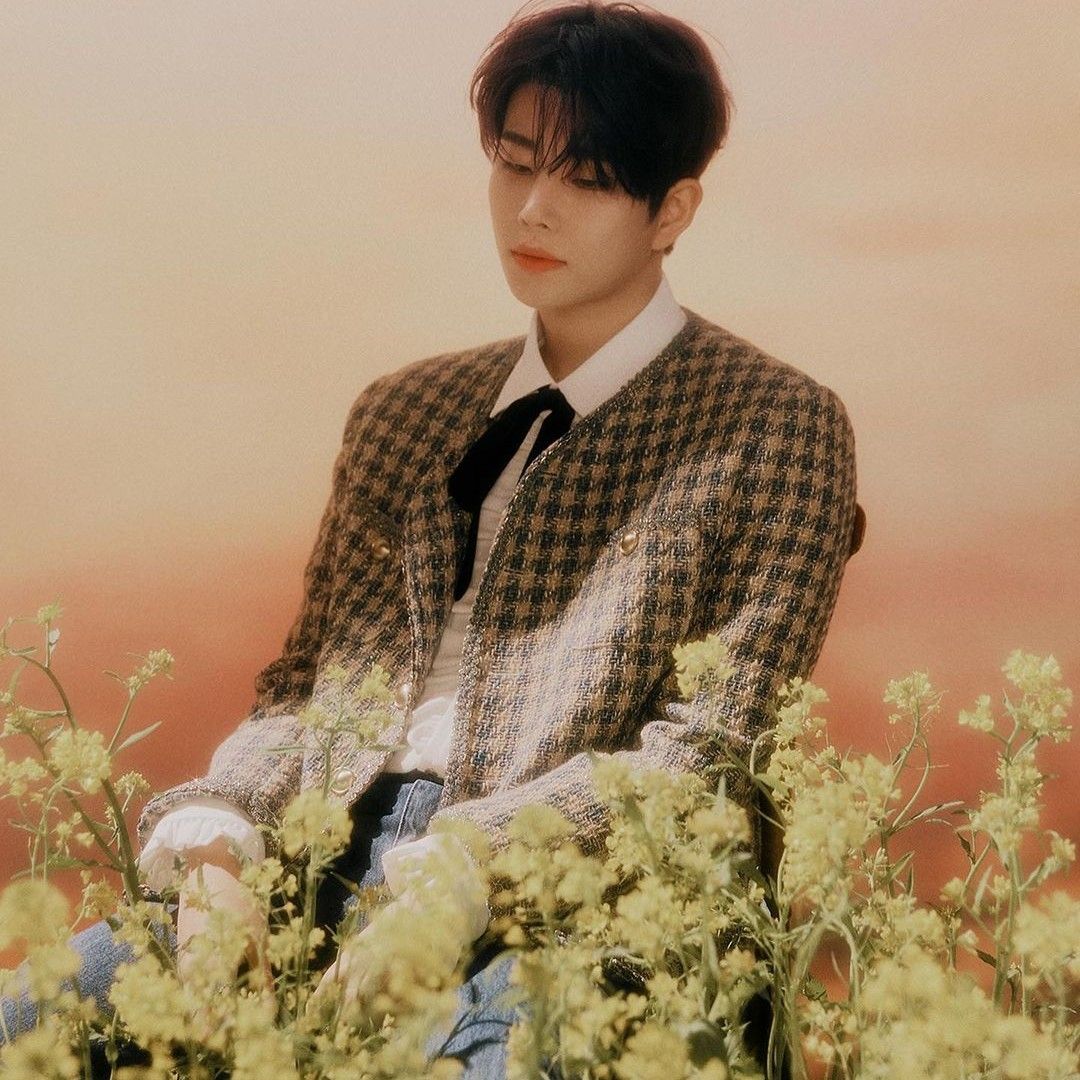 Recent activity shot of MJ (ASTRO)
