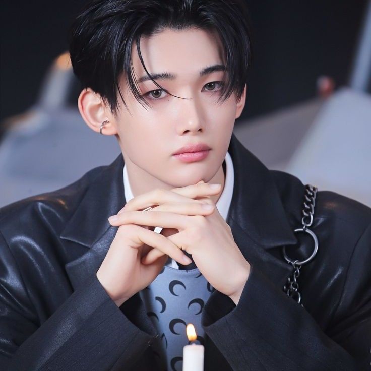 Behind-the-scenes cut of Jo (&TEAM)