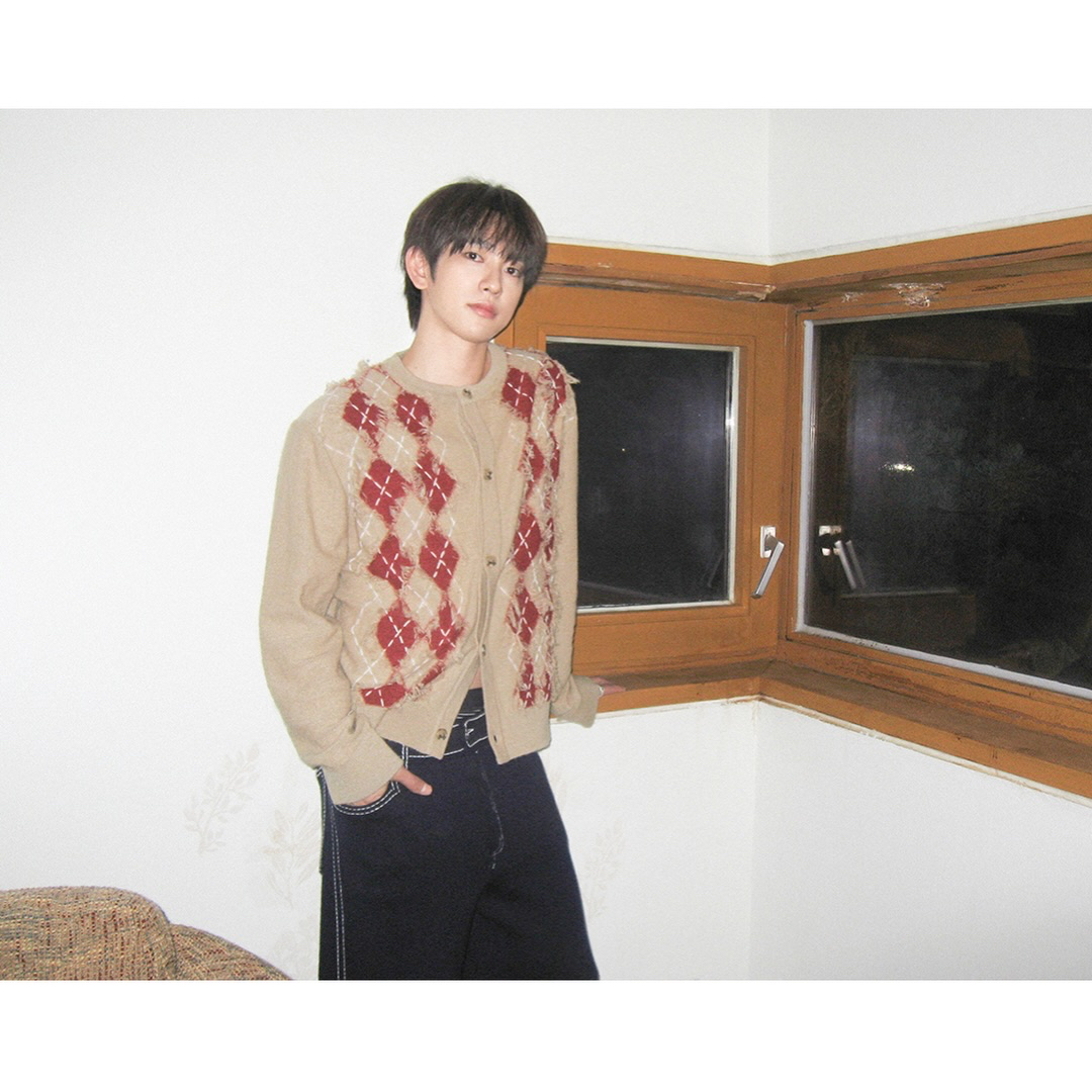 A moment captured by Jinyoung (GOT7)'s fan