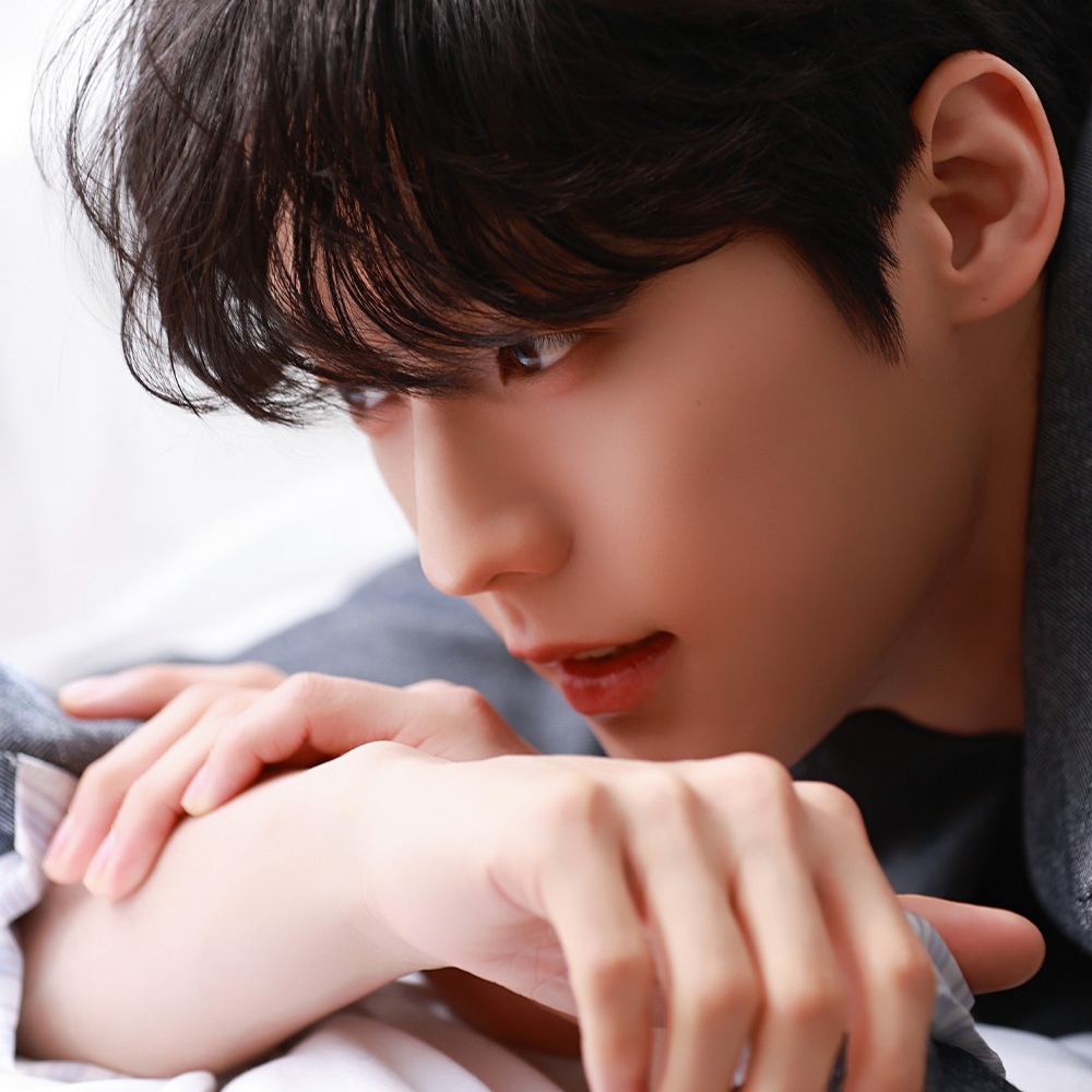 Behind-the-scenes cut of Lee Minhyuk (BTOB)