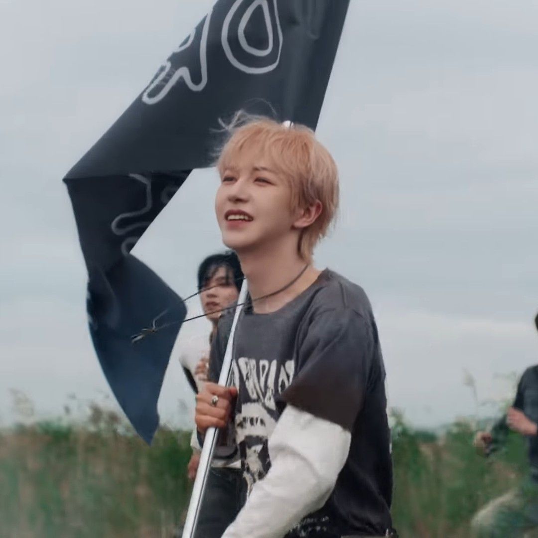 A moment captured by Renjun (NCT DREAM)'s fan