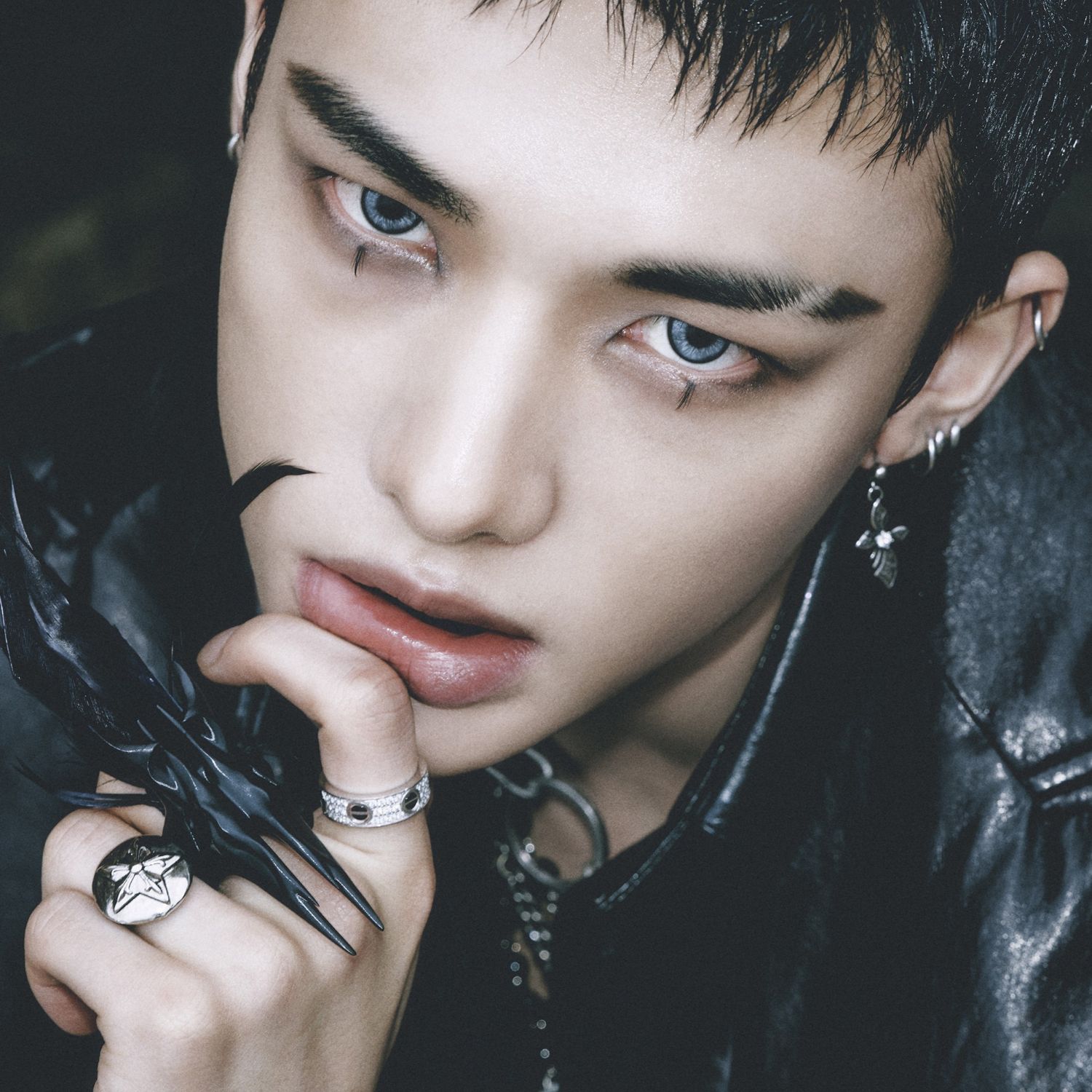 Behind-the-scenes cut of Hyunjin (Stray Kids)