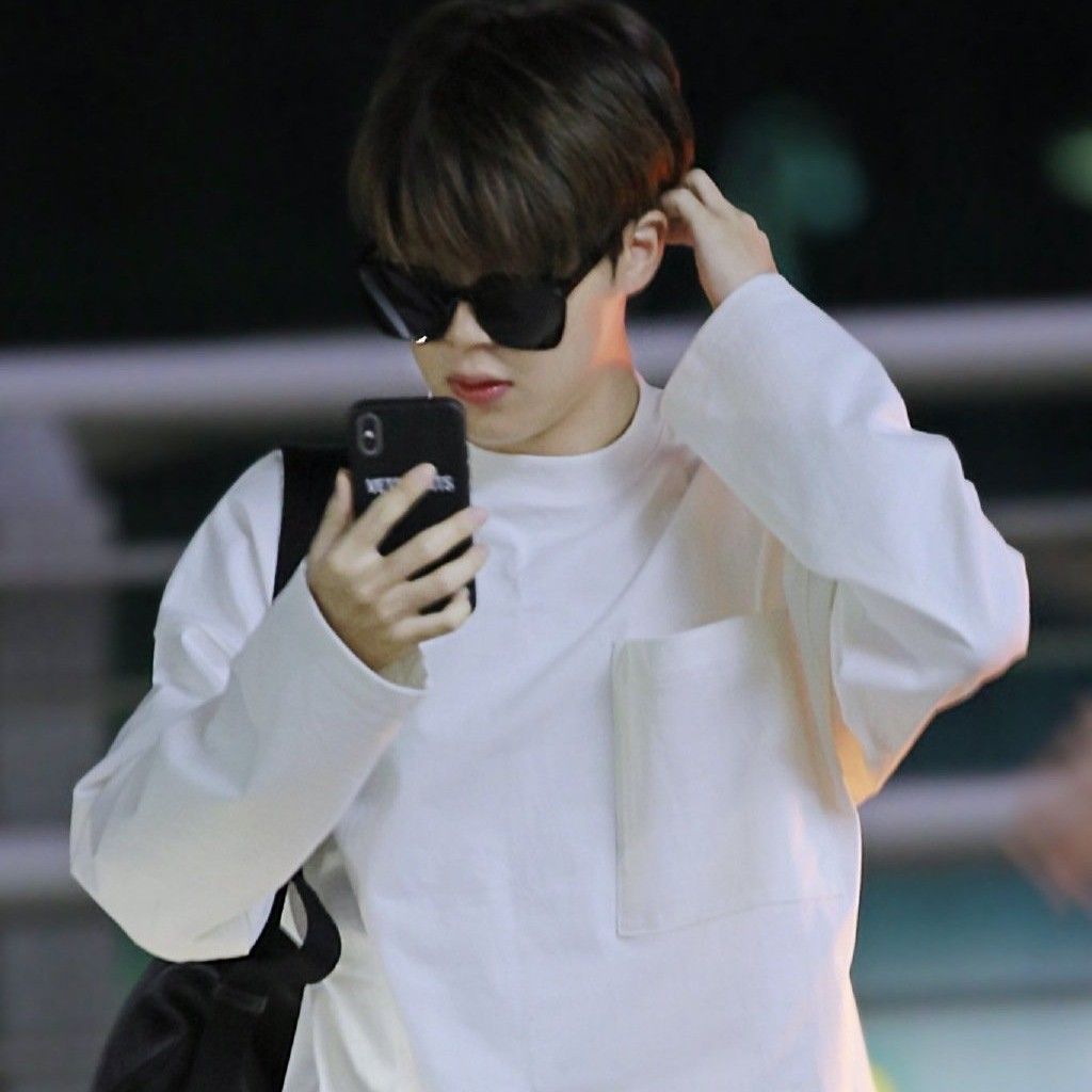 Momen yang diabadikan oleh penggemar Jimin (BTS)