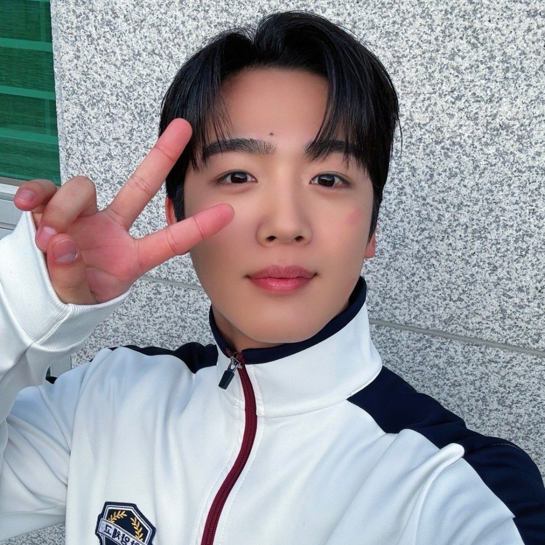 Recent activity shot of Kim Yohan (WEi)
