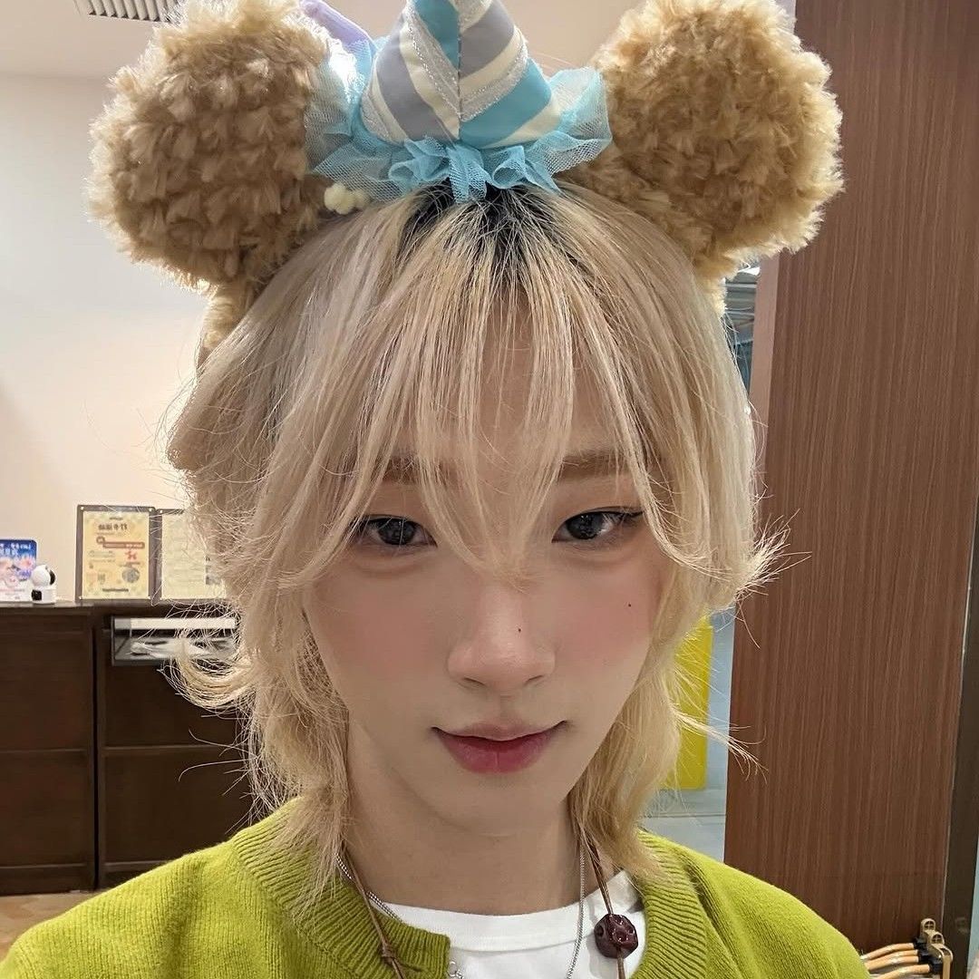 Latest photo of Hu Yetao (NexT1DE)