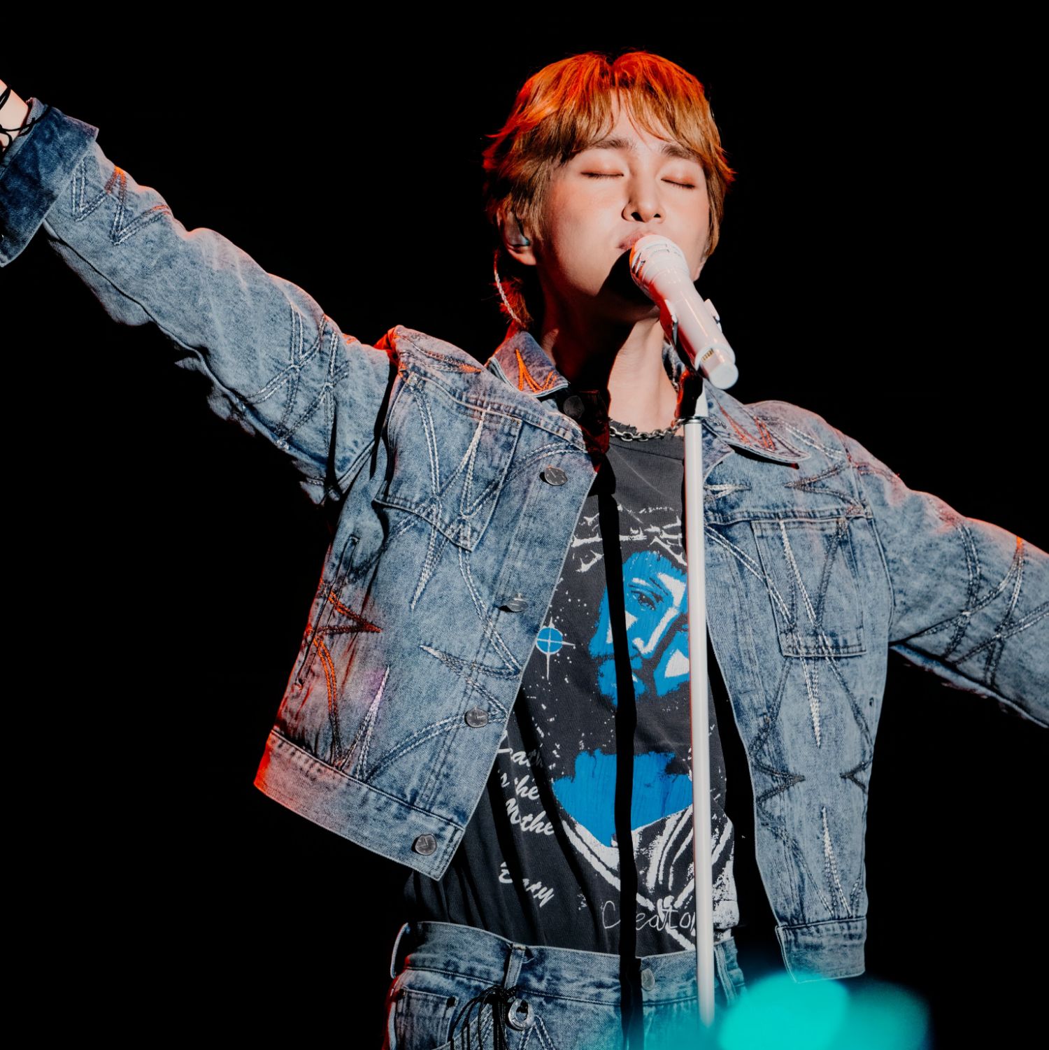 Latest photo of Onew (SHINee)