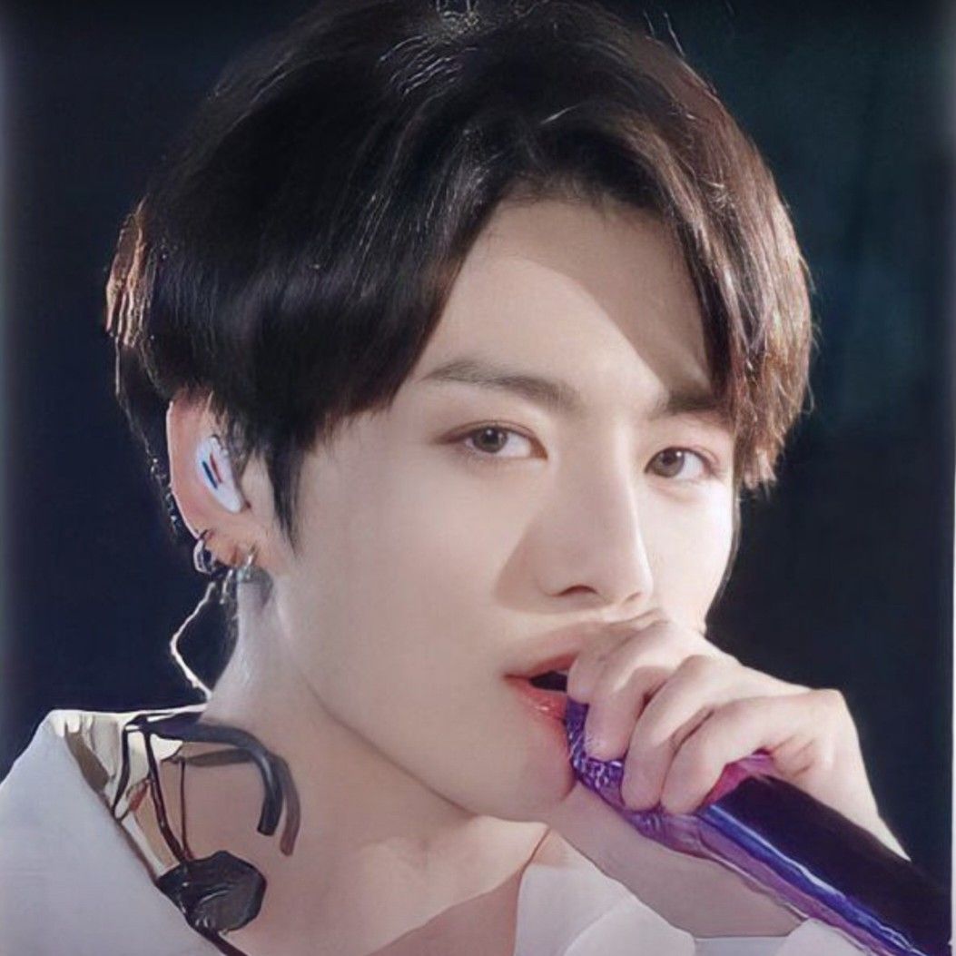Latest photo of Jungkook (BTS)