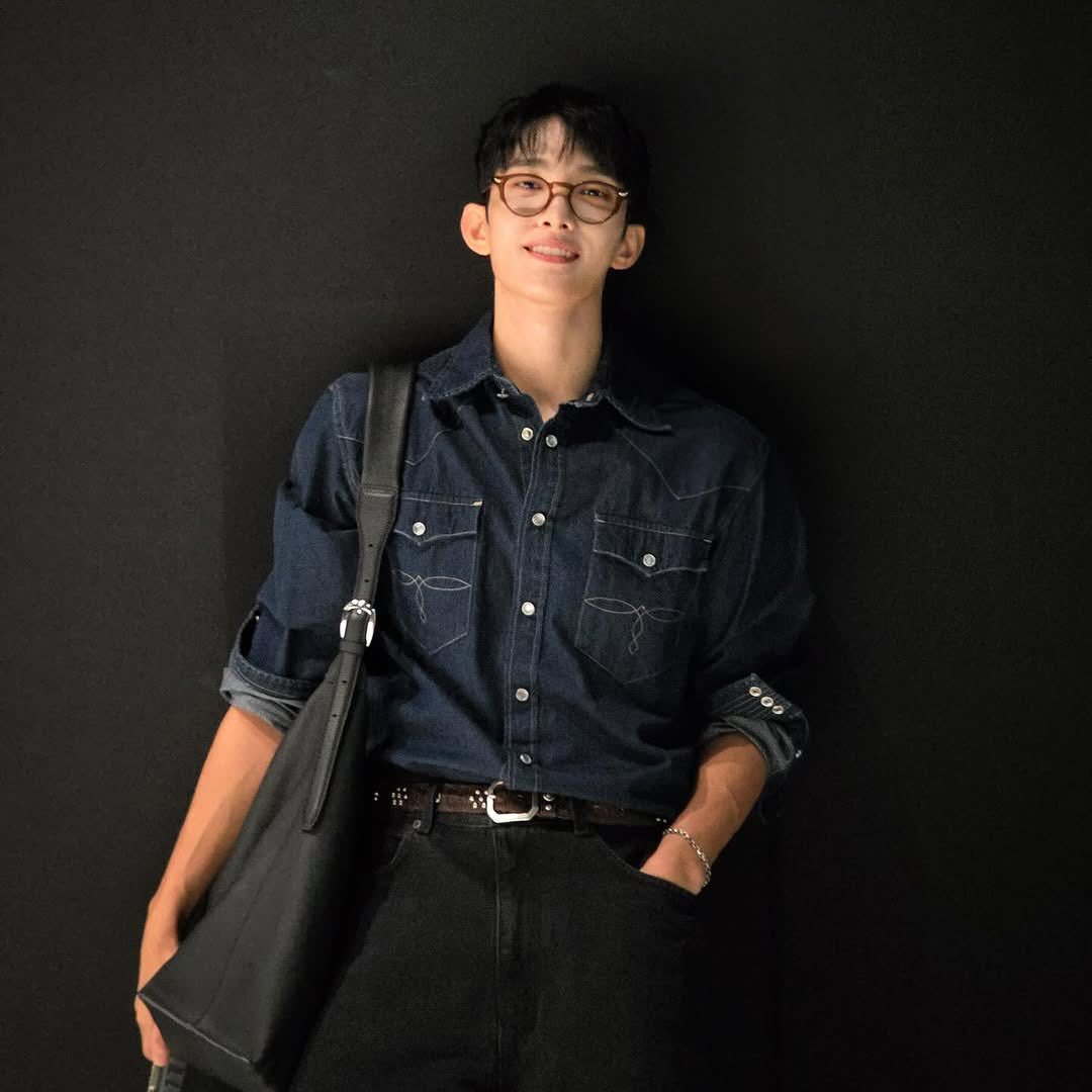 Latest photo of DK (SEVENTEEN)