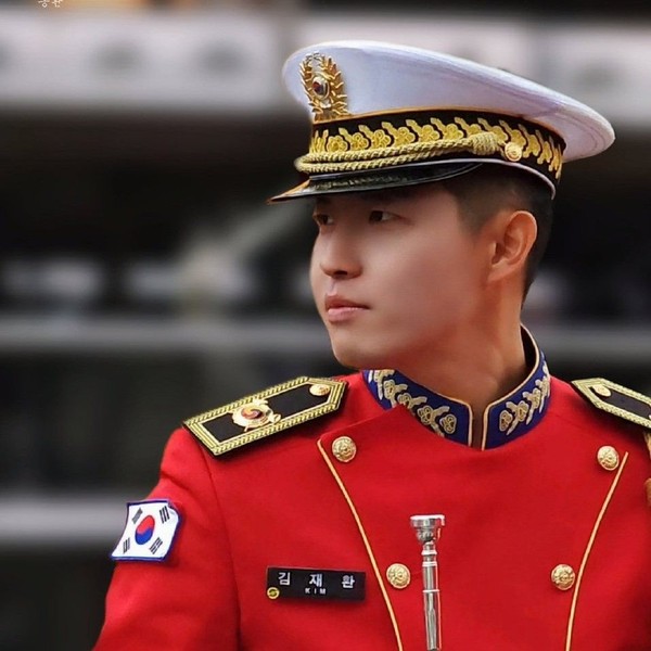 Popular profile image of Kim Jaehwan selected by votes