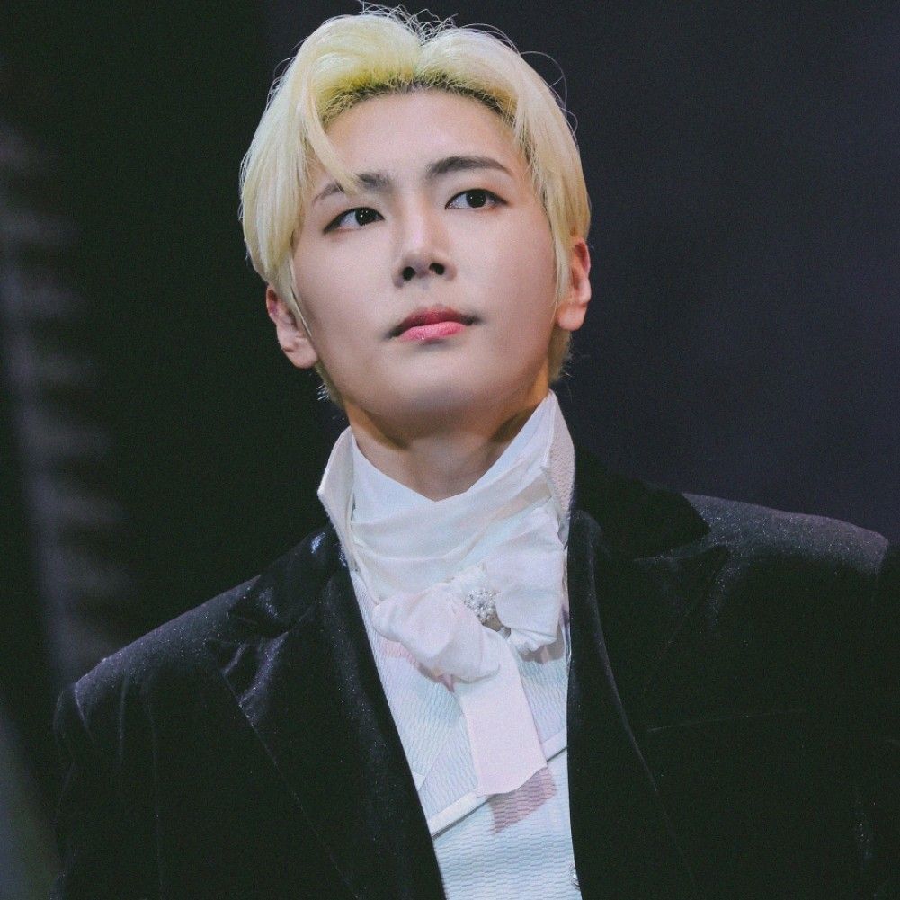 Latest photo of Jaeyoon (SF9)