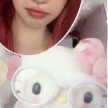 Recent activity shot of Soojin