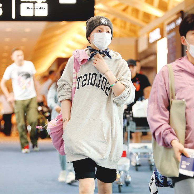 Behind-the-scenes cut of Yoshi (TREASURE)