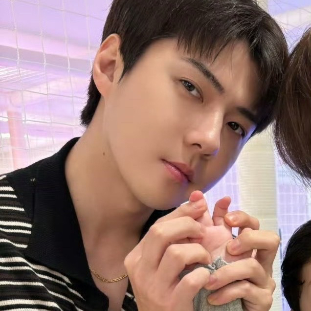 세훈 (EXO)의 비하인드 컷