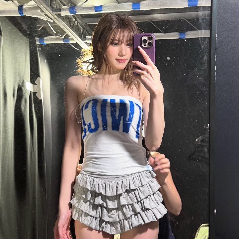 Sana (TWICE)的最新照片