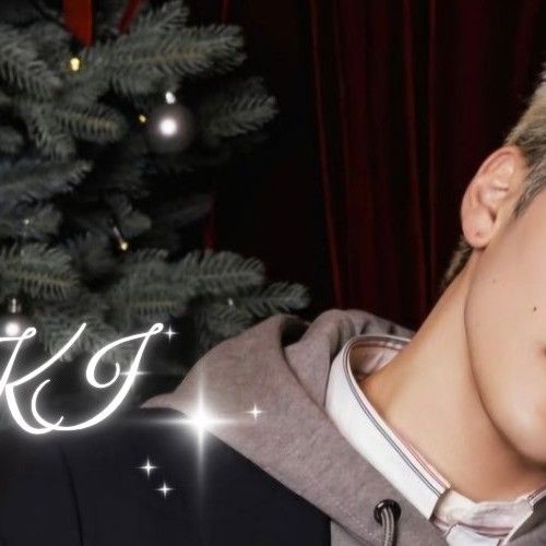 Recent activity shot of Maki (&TEAM)