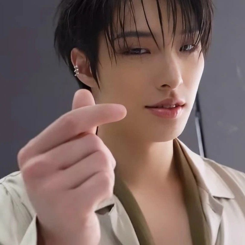 Recent activity shot of Mingi (ATEEZ)