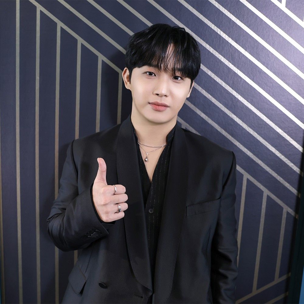A moment captured by Lim Hyunsik (BTOB)'s fan
