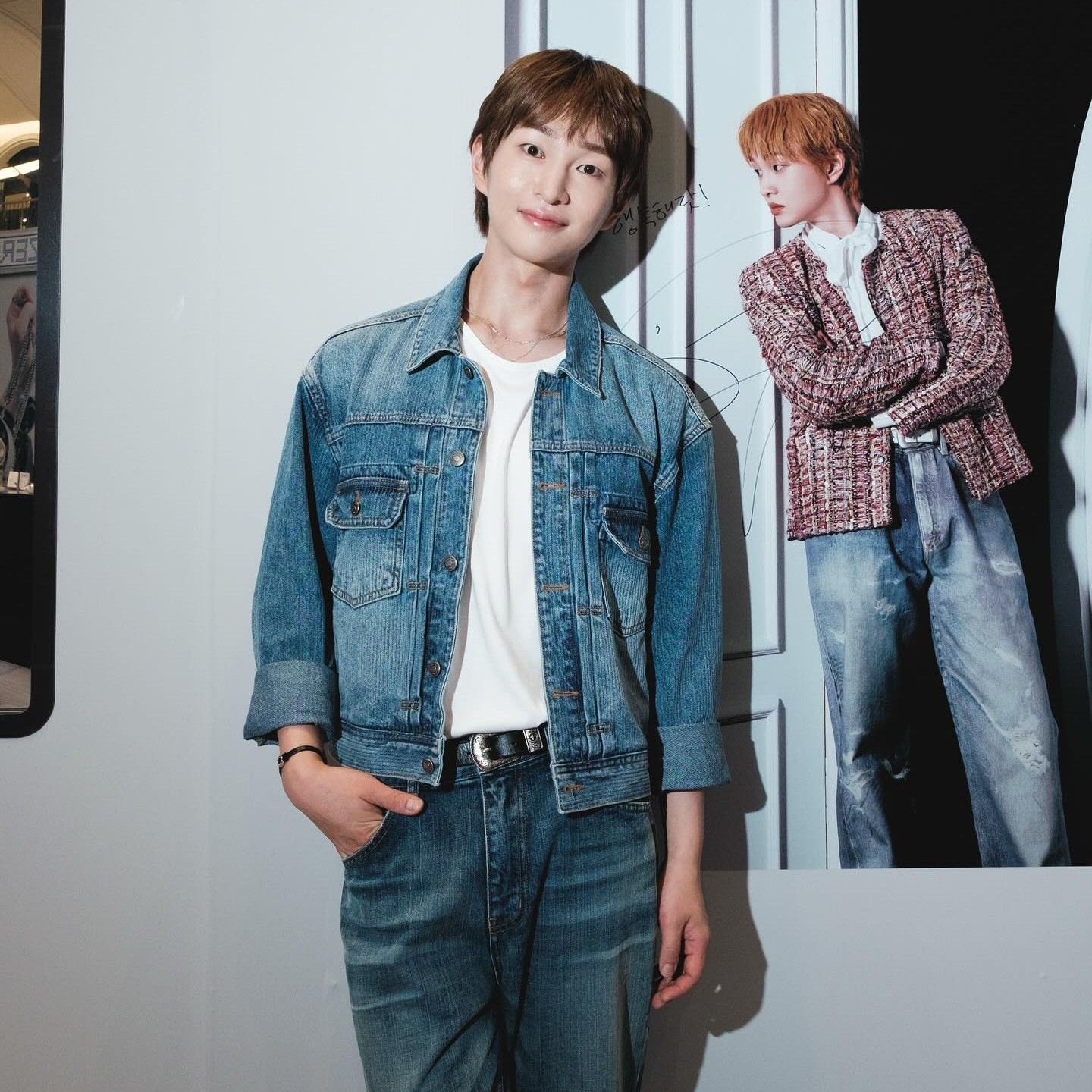 A moment captured by Onew (SHINee)'s fan