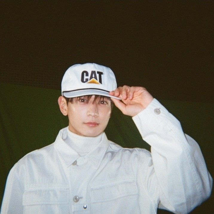 Recent activity shot of Minho (SHINee)