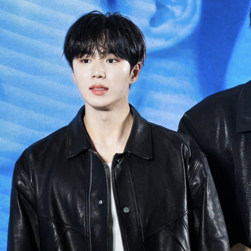 Momen yang diabadikan oleh penggemar Kim Junseo (ALPHA DRIVE ONE)