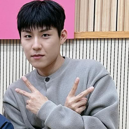 Latest photo of Park Woojin (AB6IX)