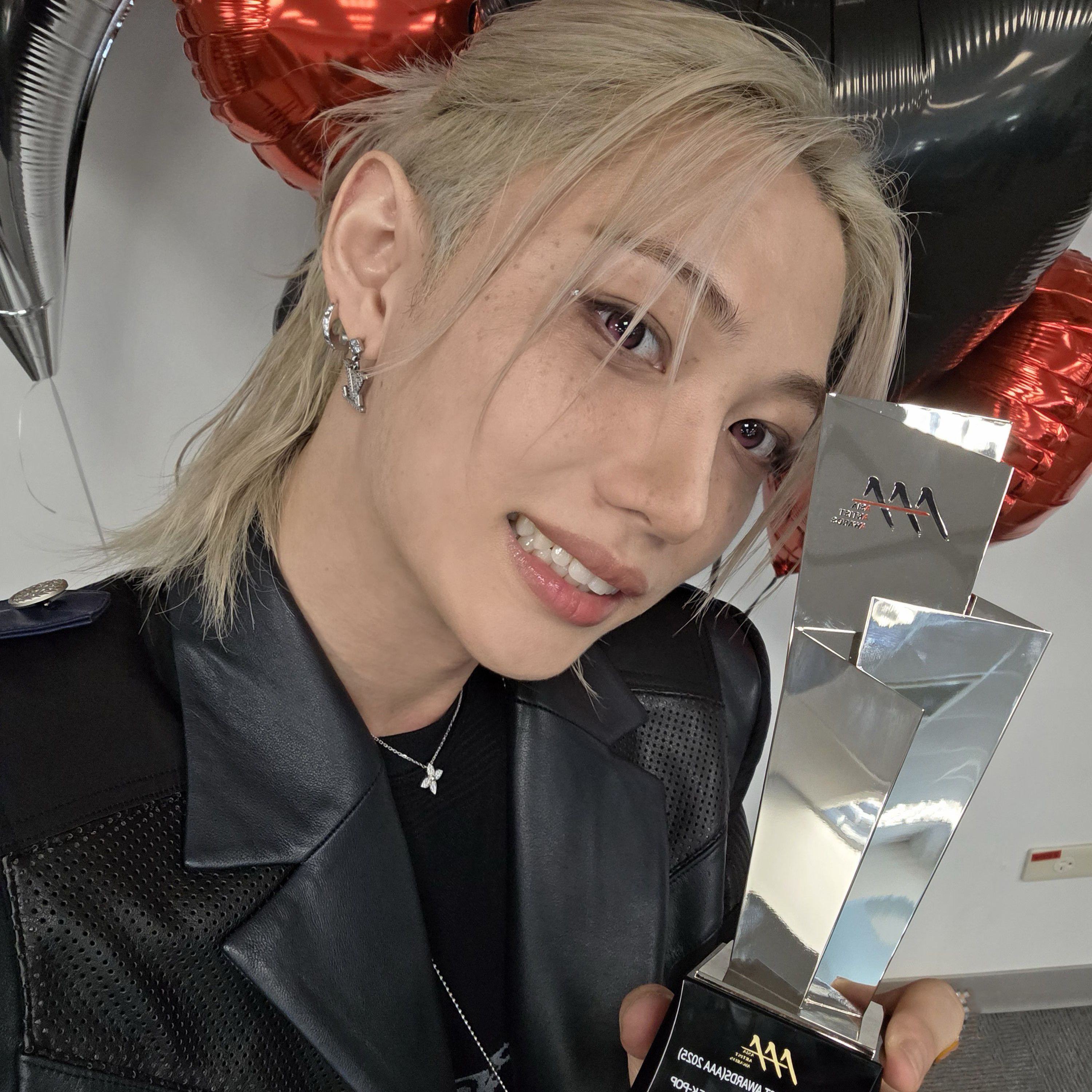 필릭스 (Stray Kids)의 비하인드 컷