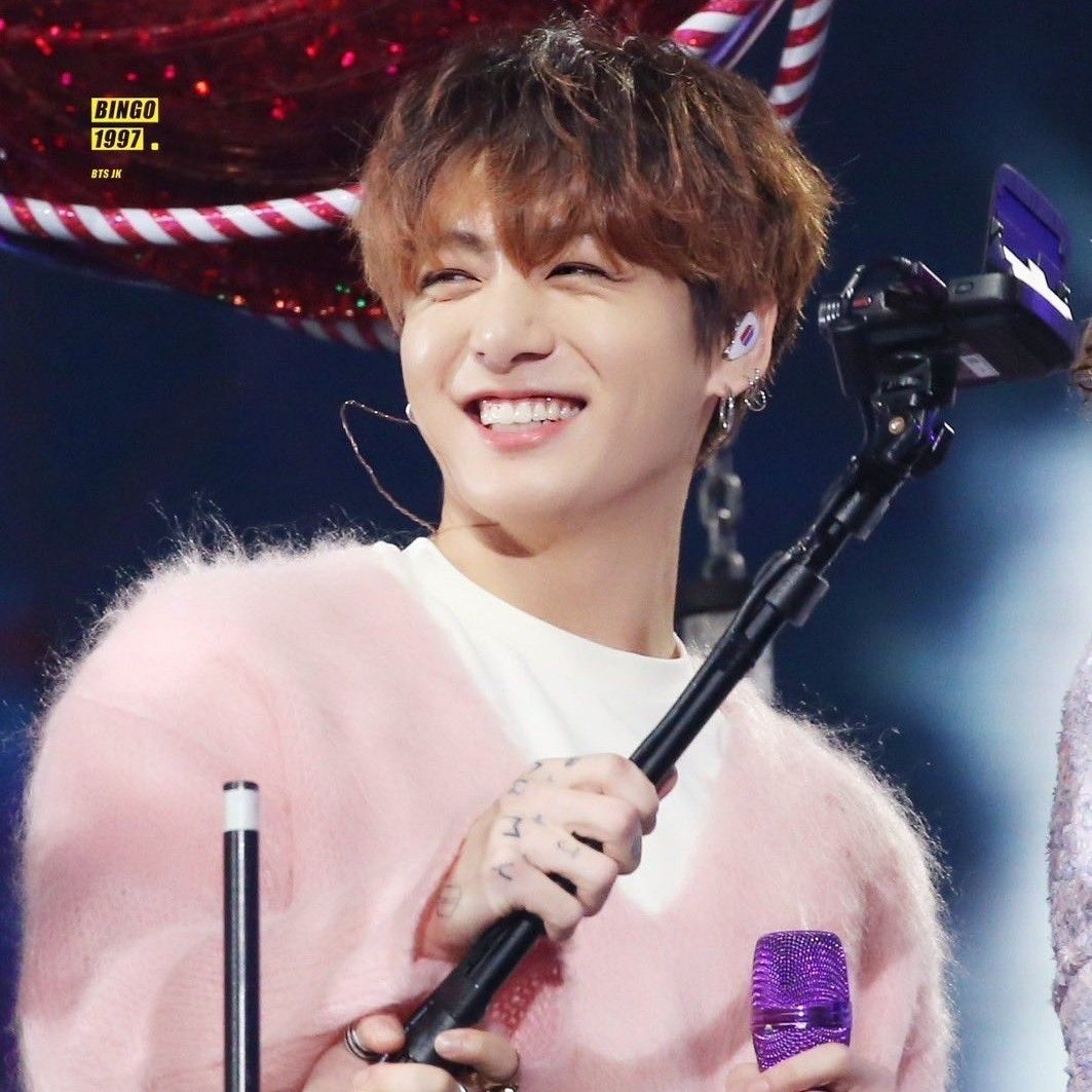 A moment captured by Jungkook (BTS)'s fan