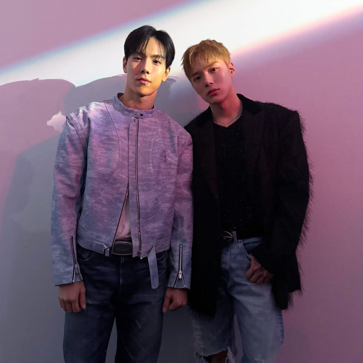 A moment captured by MONSTA X's fan