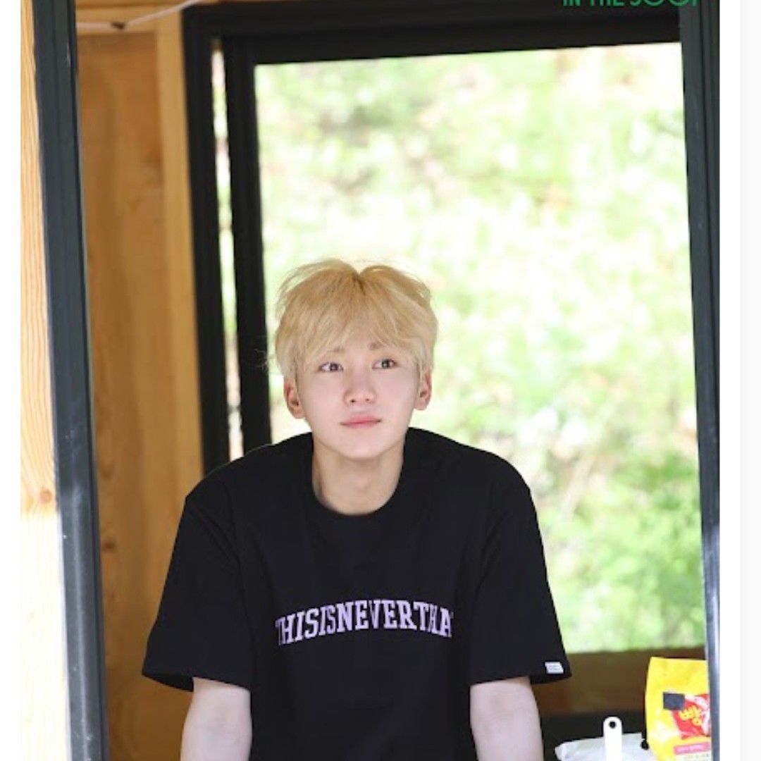 Latest photo of Seungkwan (SEVENTEEN)