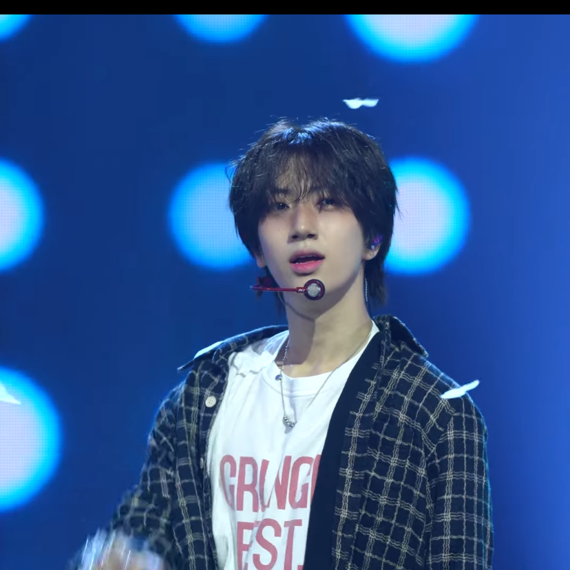 Latest photo of Wonjin (CRAVITY)