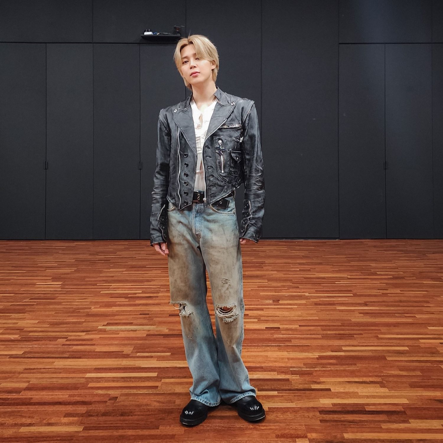 Latest photo of Jimin (BTS)