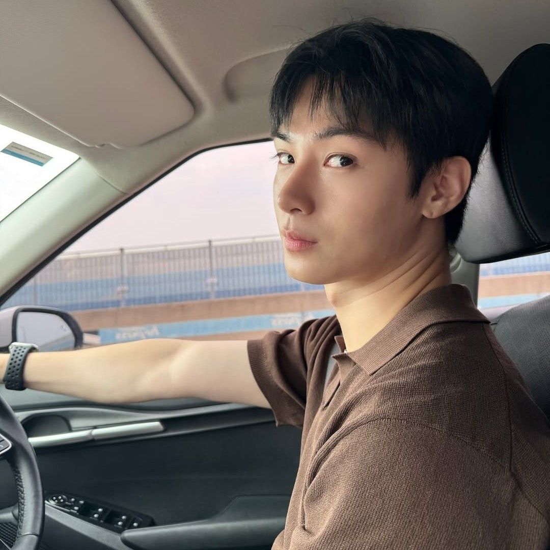 Recent activity shot of HANGYEOM (OMEGA X)
