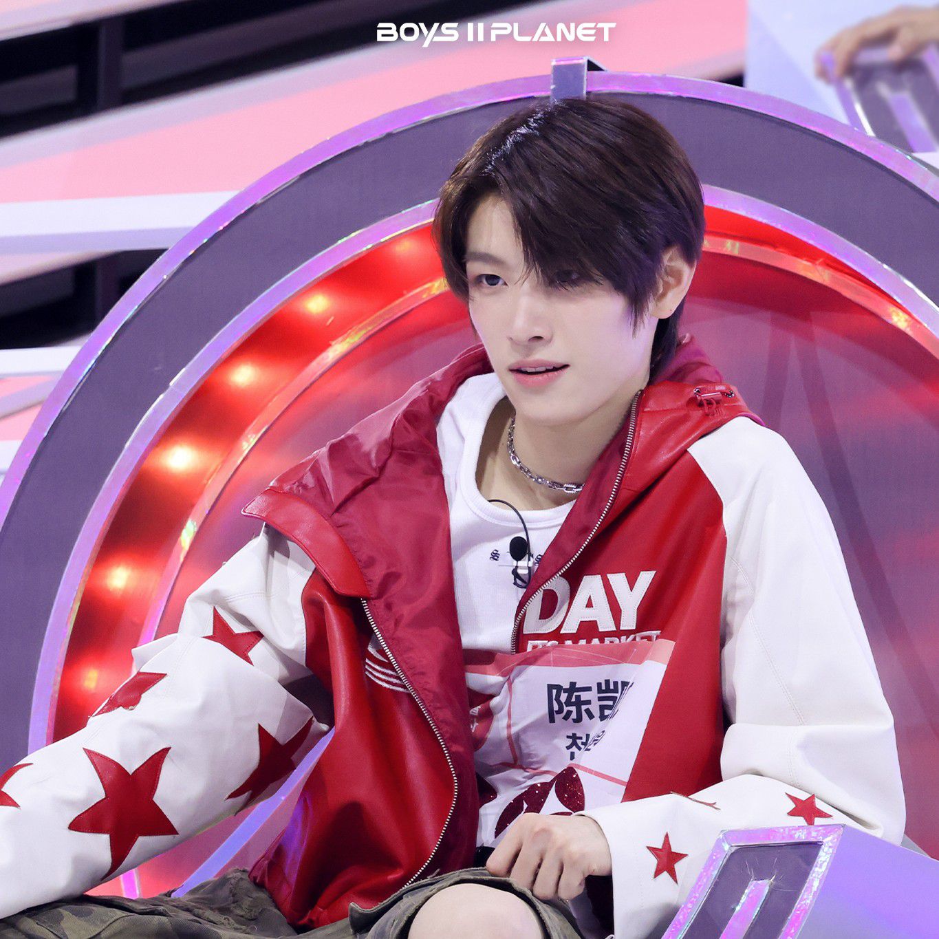 A moment captured by Chen Kaiwen's fan